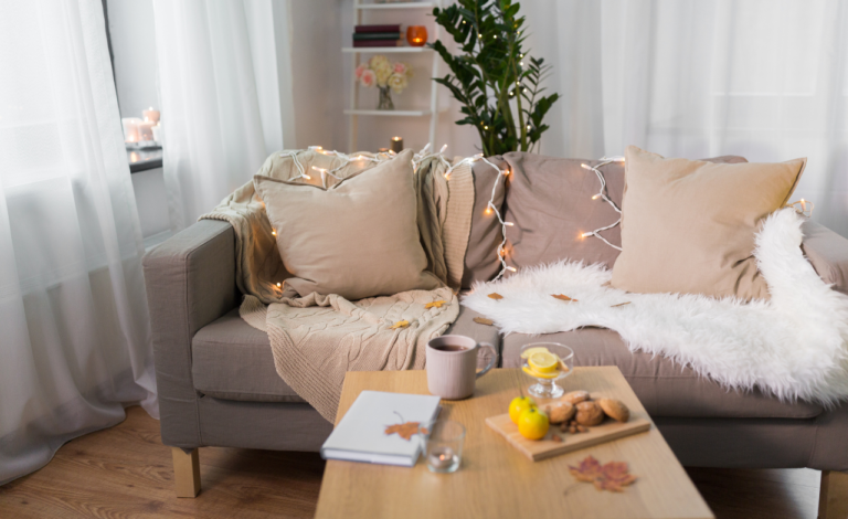 Cosy Living Room Ideas on a Budget: 15 Ways to Create a Warm and Inviting Space